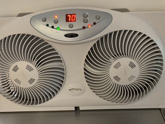 WINDOW FAN W/ THERMOSTAT