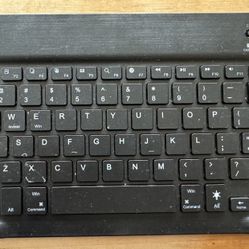 Arteck Bleutooth Keyboard