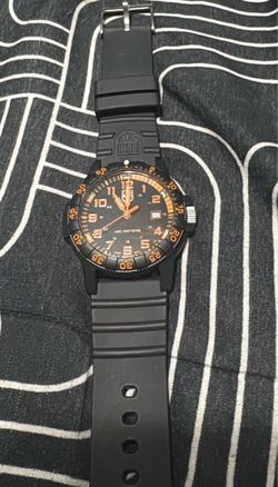 Luminox Men's Quartz Watch - Sea Turtle Giant  Series Black Dial Strap