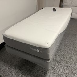 Sleep Number I8 Smart Bed W/ Adjustable Base