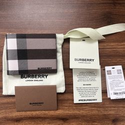 Burberry Men’s Bifold Wallet