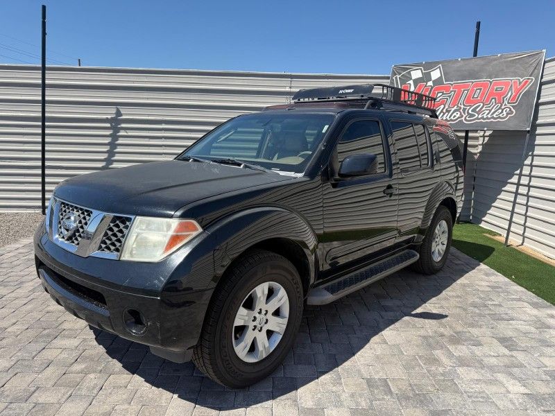 2007 Nissan Pathfinder LE
