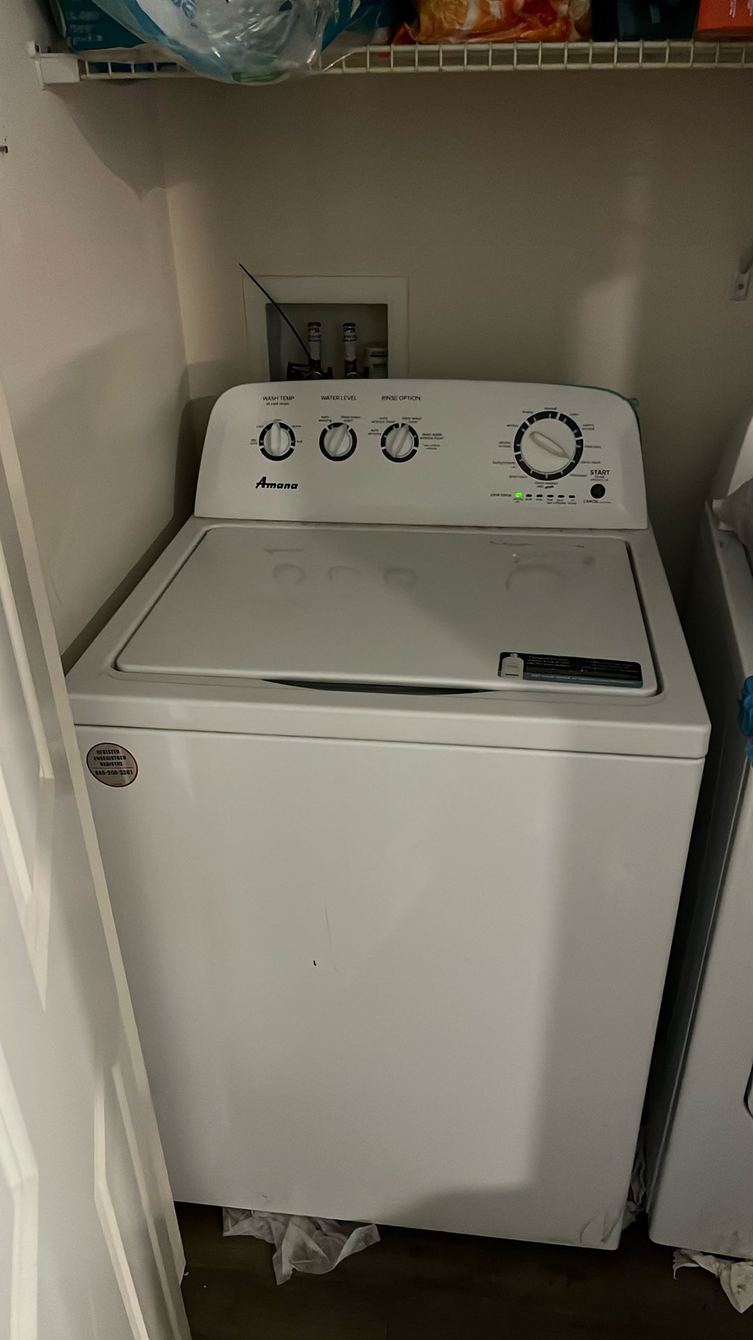 Washer/Dryer Set White In Color