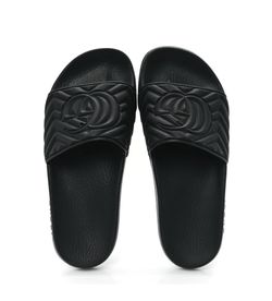 Gucci Men’s Matelasse Black Slides Size 9