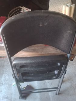Metal/plastic chairs