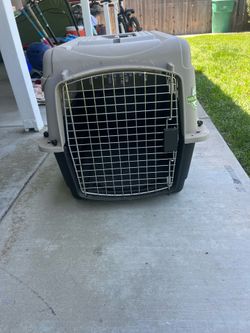 Medium dog Crate