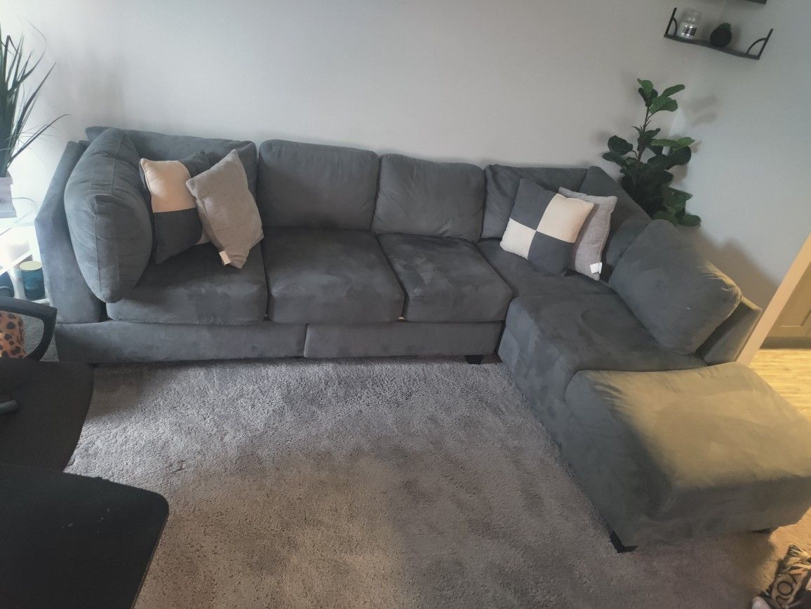 sectional Couch Grey