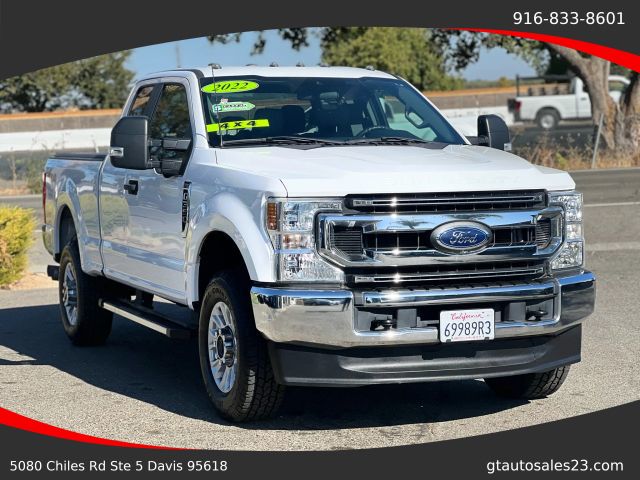 2022 Ford F350 Super Duty Super Cab