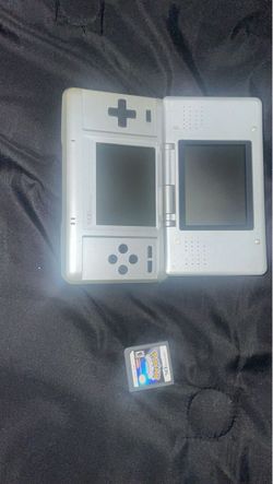 Original Nintendo DS with Pokemon Diamond and charger included