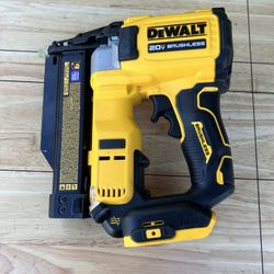 DEWALT ATOMIC 20V MAX Lithium Ion Cordless 23 Gauge Pin Nailer Tool Only