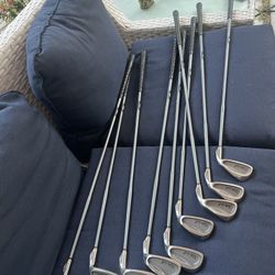 King Cobra Irons Set With Lob And Pitching Wedge
