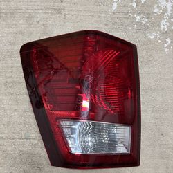 Jeep Grand Cherokee Taillight