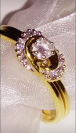 Authentic Women’s Diamond Wedding Set 14kt Yellow Gold Rings 