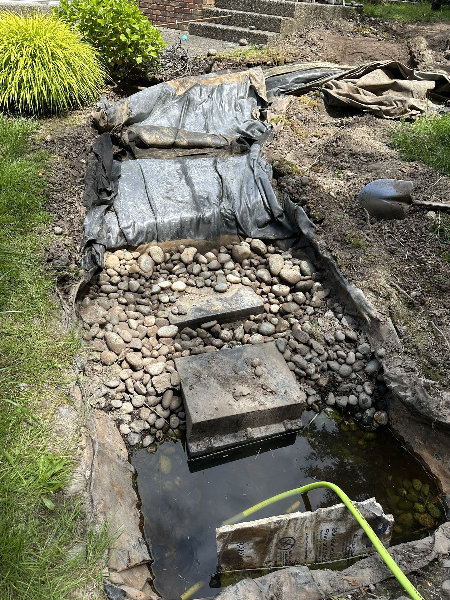 Free water feature materials rocks heavy duty weed barrier fabric pound fountain fall rubber liner