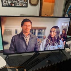 40” Insignia Fire TV And Remote
