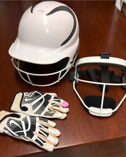Girls Softball equipment lot