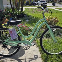 New Huffy 27 5" Parkside 7-Speed Comfort Bike