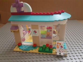 LEGO 41085 Friends Vet Clinic And Park Add Ons