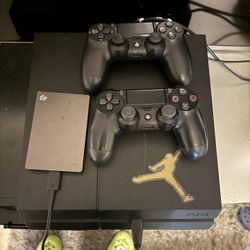 PS4 With 1tb