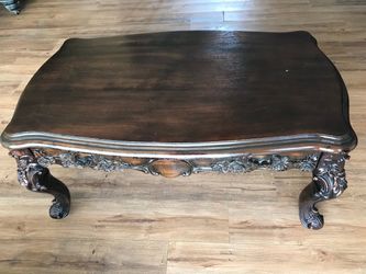 FREE Queen Anne Coffee Table