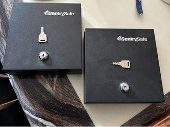 2 new SantrySafe boxes