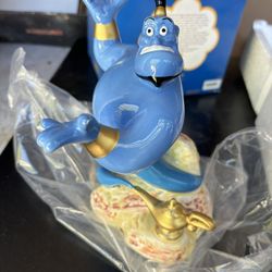 Walt Disney Treasure NIB NWT Schmid Aladdin Music Box 