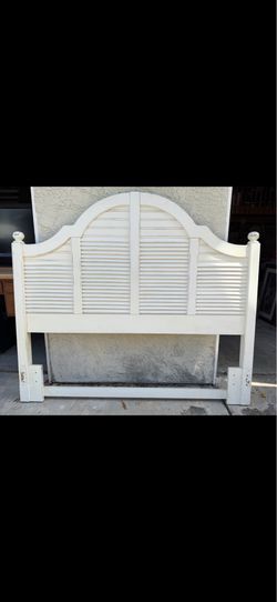Queen headboard & frame