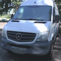 2014 Mercedes-Benz Sprinter