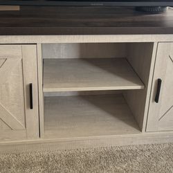TV Stand Farmhouse (5’ Long)