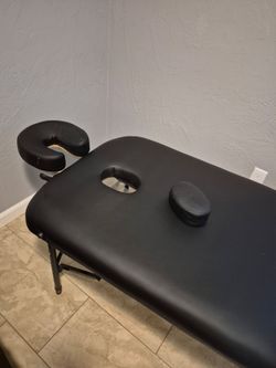Portable massage bed