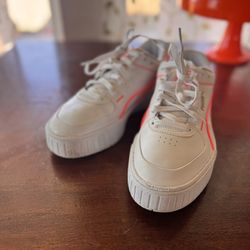 Puma Sneakers Women’s 9.5