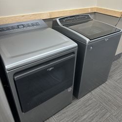 Whirlpool Washer and dryer 