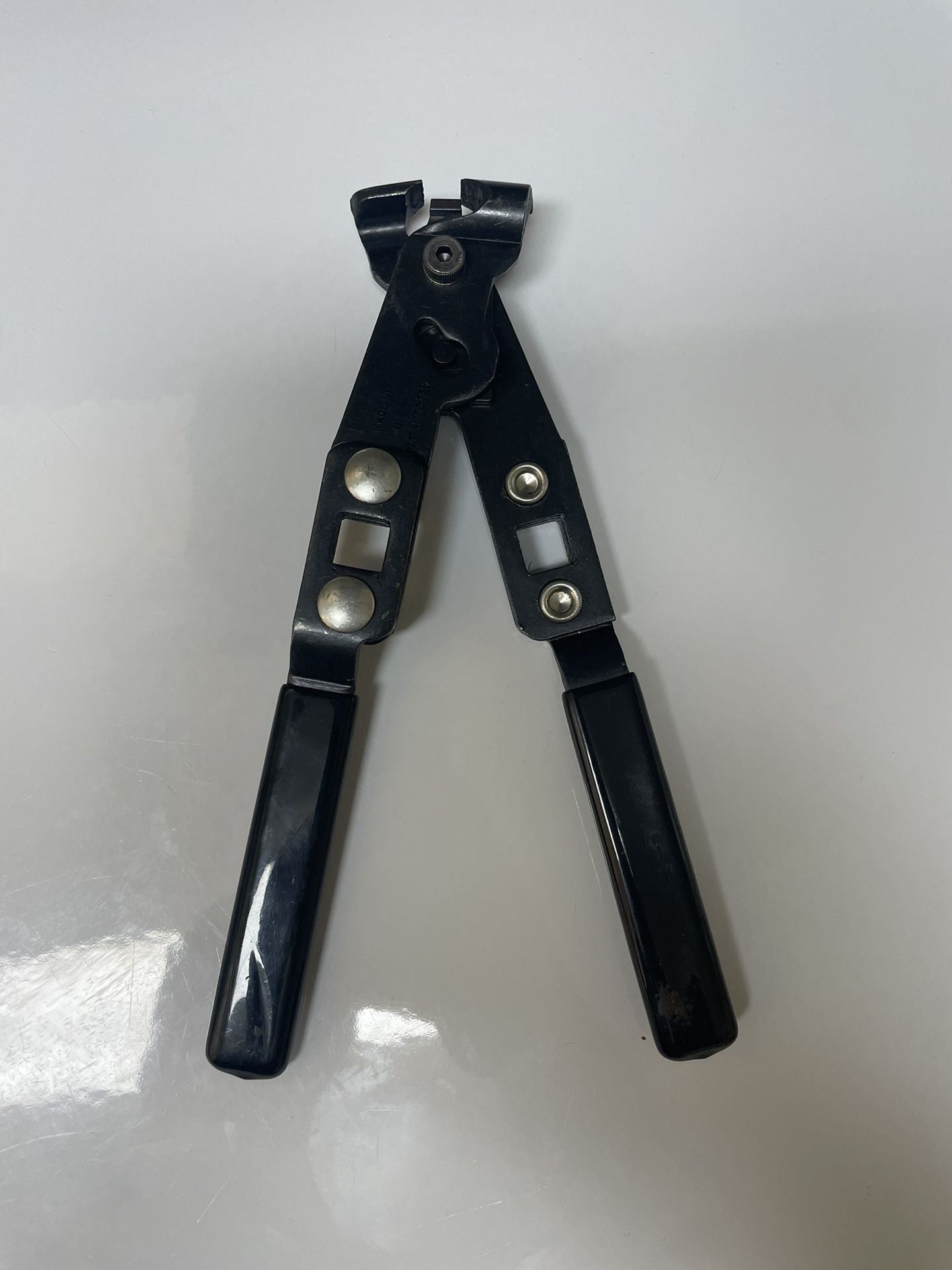 Bluepoint/Snap-On Blue Point CV Boot Ear- Clamp Crimper Pliers
