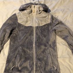 Grey Northface Fuzzy Jacket Extra Small