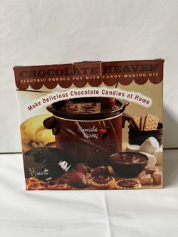 Nostalgia Chocolate Heaven Electric Fondue Pot with Candy Making