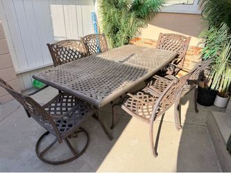 Metal patio table set