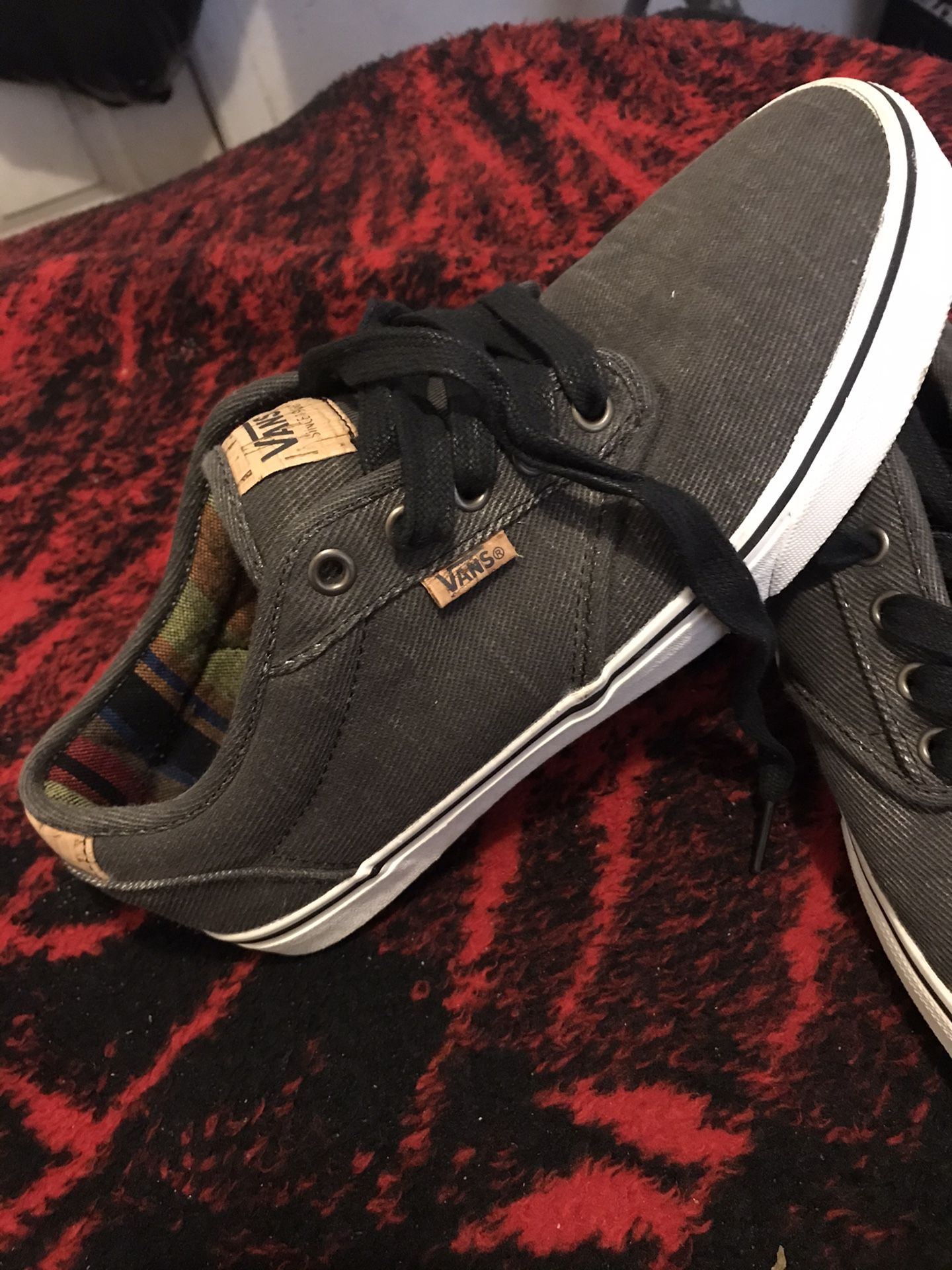 Vans sz 9 size 9