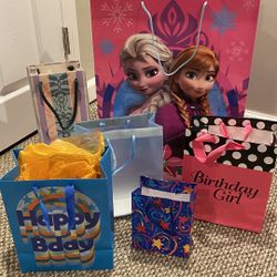 Gift Wrap Storage Box with Lid Plus Materials.