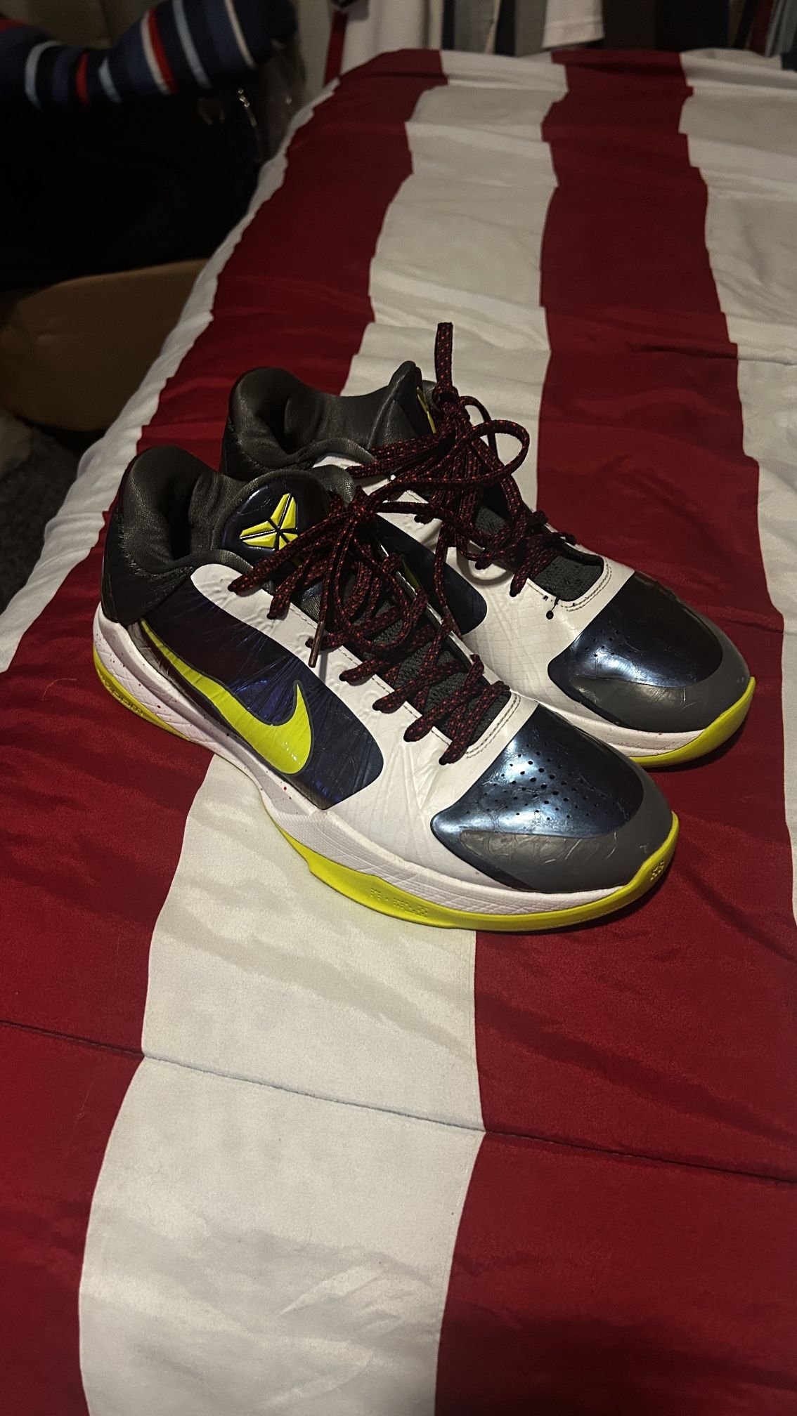 Kobe Chaos