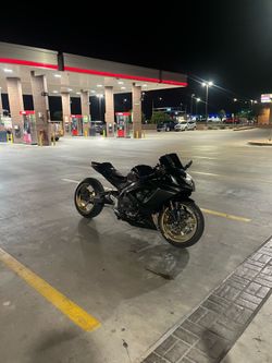 Gsxr750