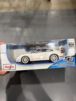 Maisto Porsche 911 GT3 RS 4.0 1:18 Die-Cast