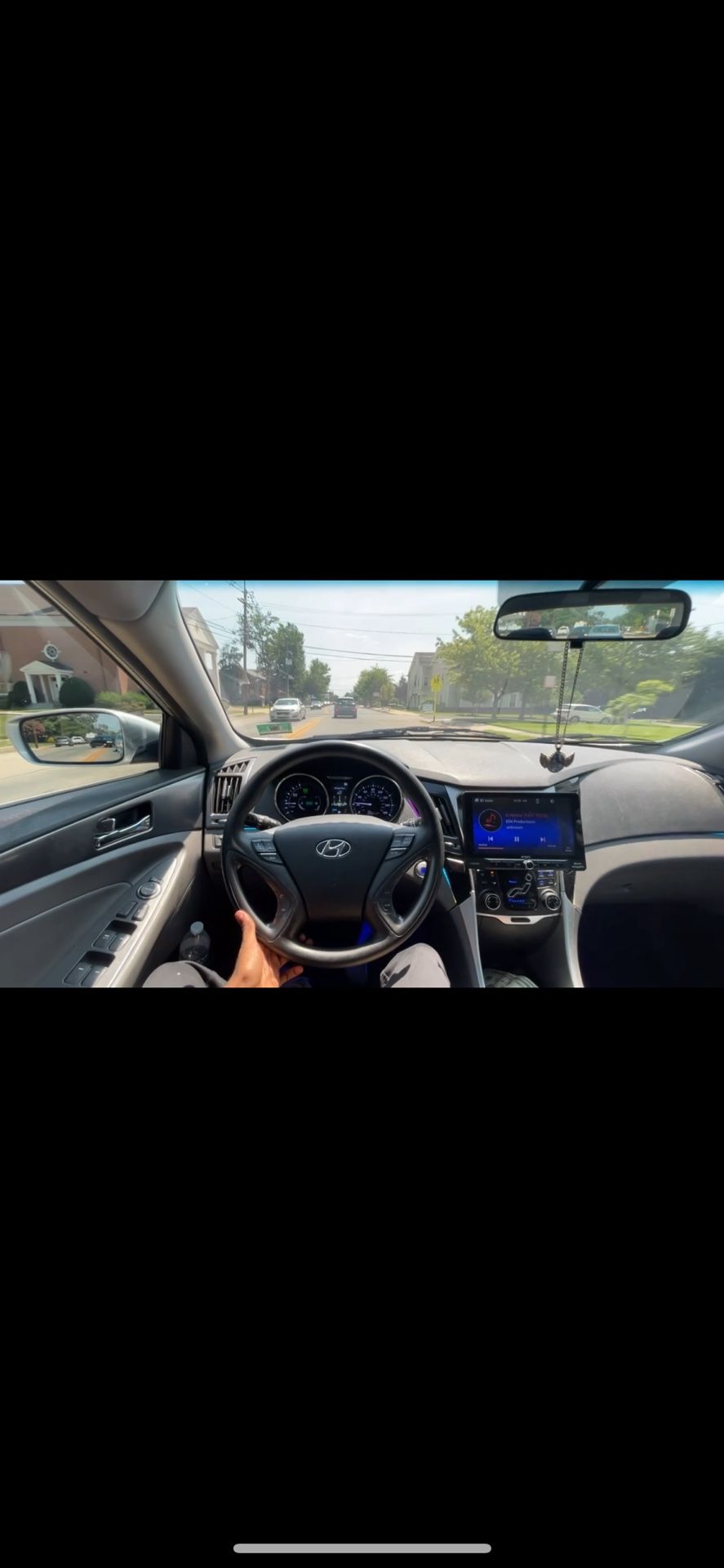 2011 Hyundai Sonata-Hybrid