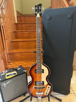 Jay Turser Violin Bass (Mint) w/ Fender Rumble 15 (Brand New), Hardshell Case