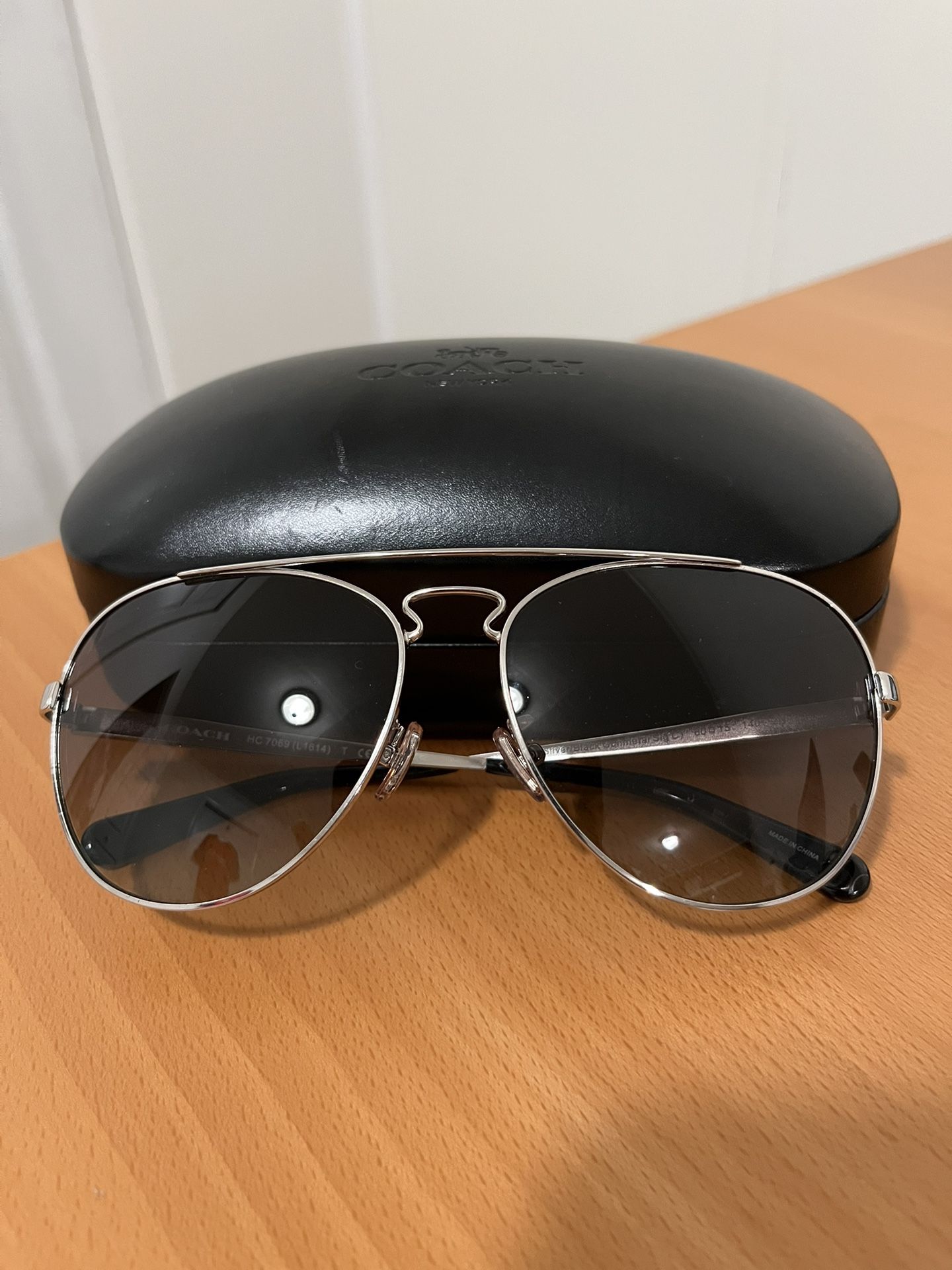 Coach Sunglasses Metal/Silver/Black HC 7069