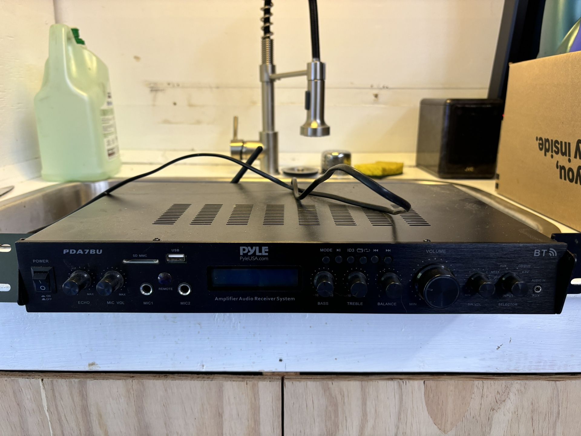 Audio Receiver With Bluetooth