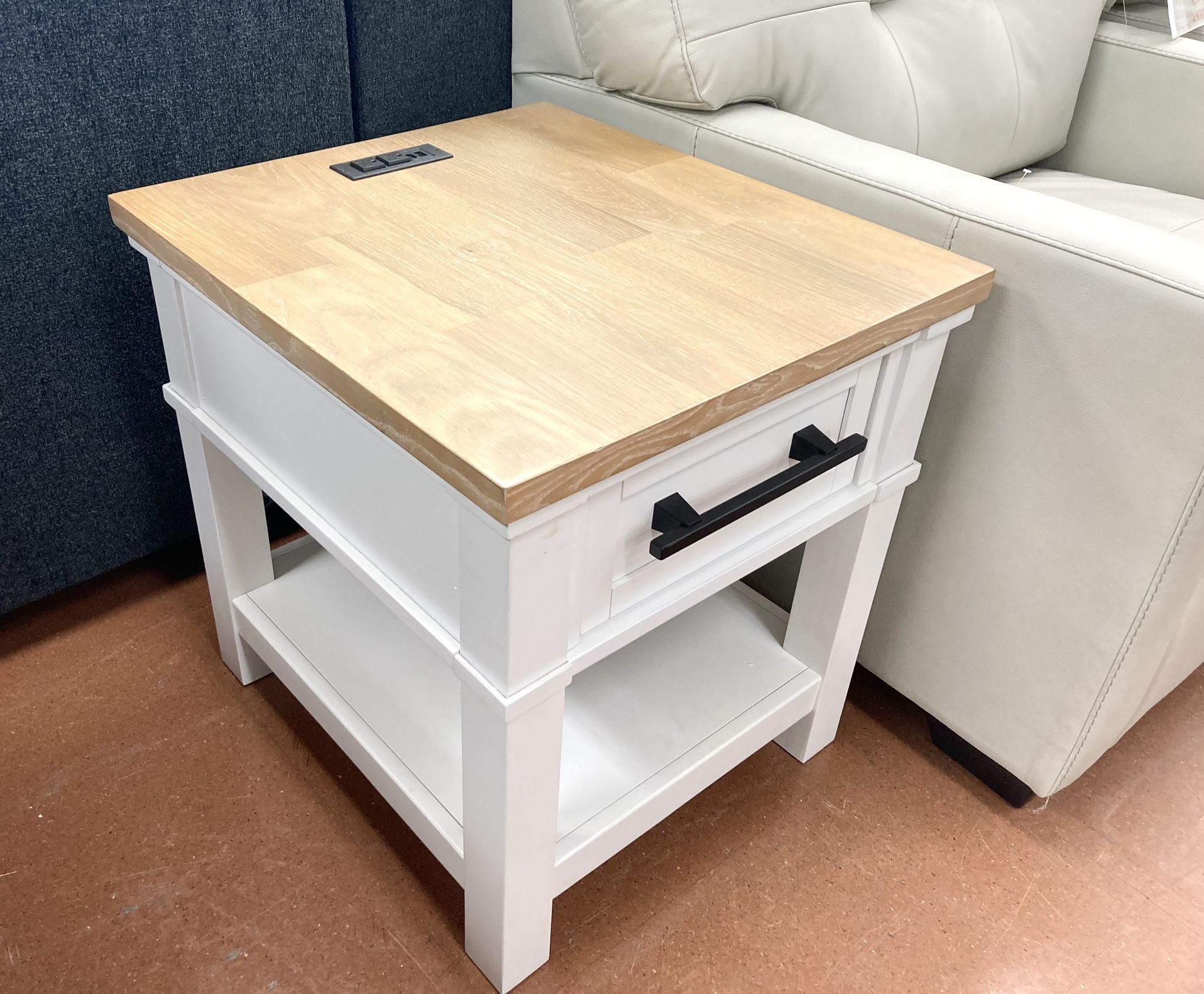 New End Table — LAST ONE