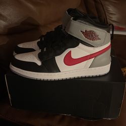 AIR JORDAN 1 HI FLYEASE