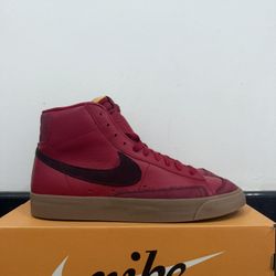 New Men’s Shoes, Size: 10.5 