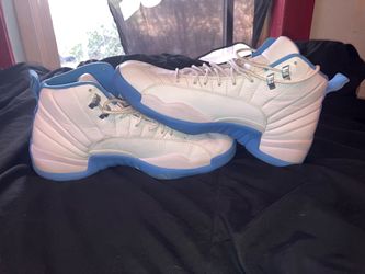 Men’s• Size 12• Jordan 12 University Blue