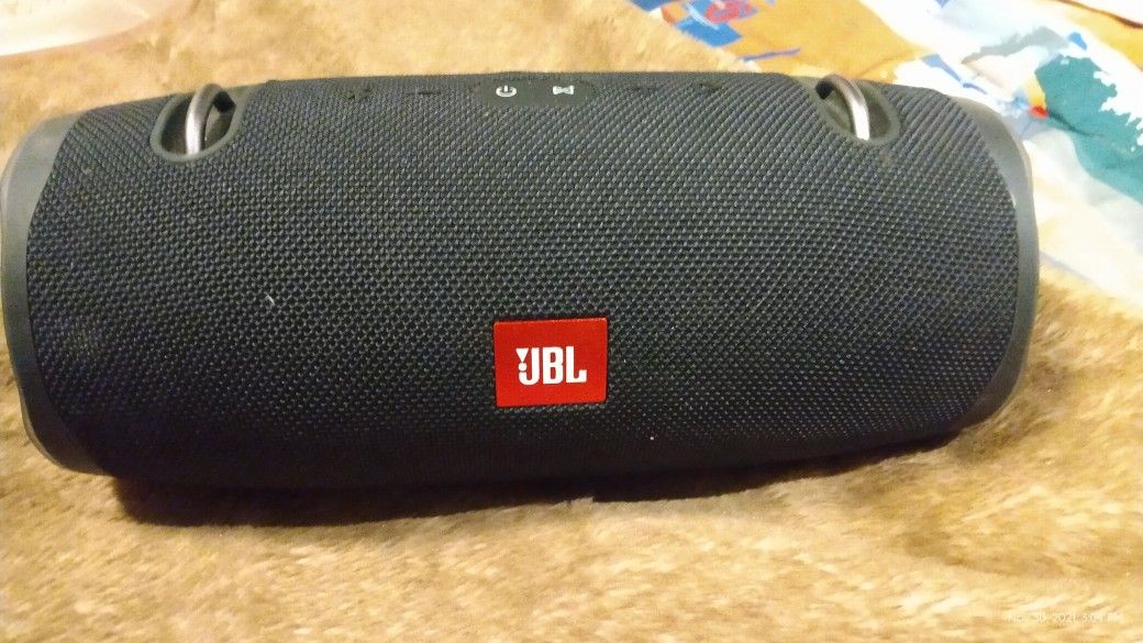 JBL Xtreme Bluetooth Speaker